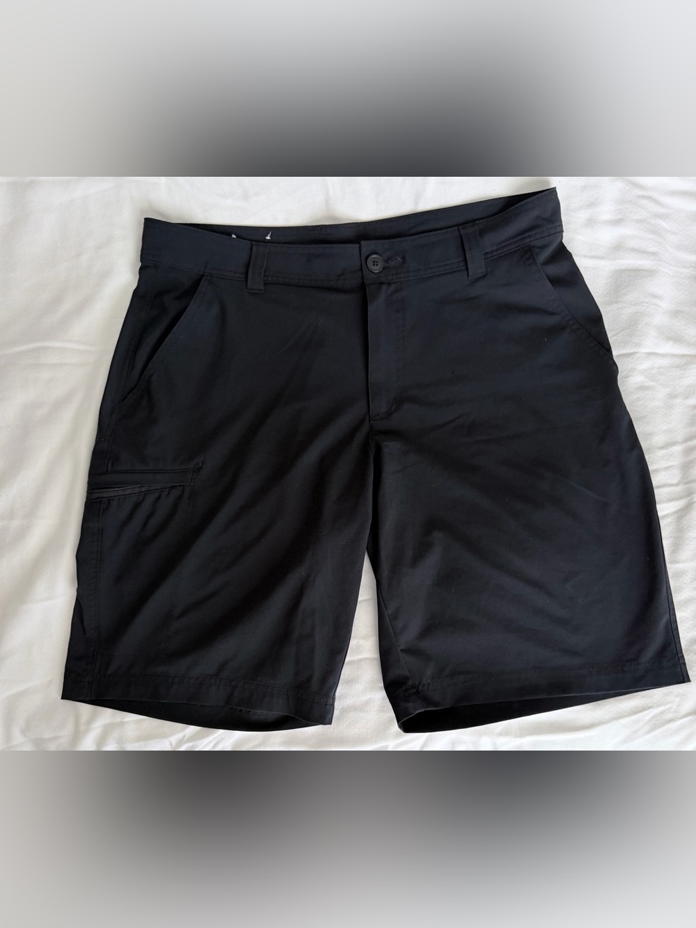Columbia Black Men's Shorts - Picture 1 of 4